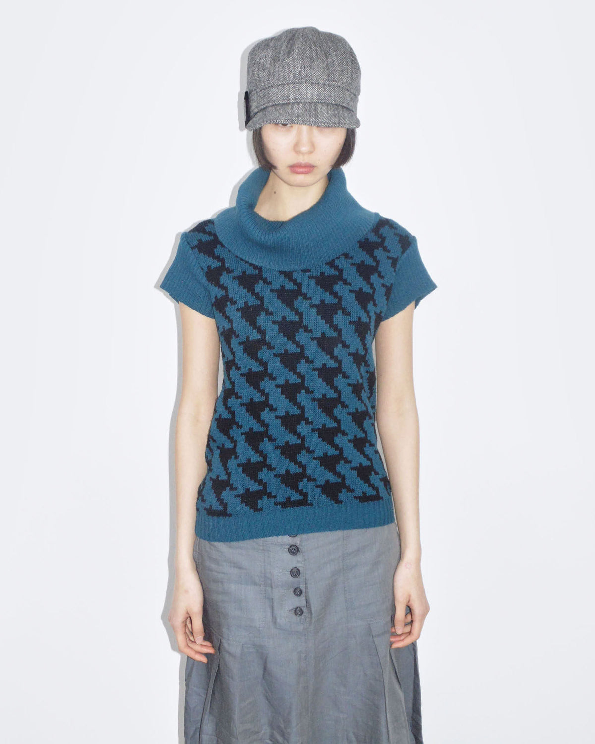 pied-de-poule short sleeve turtle neck knit