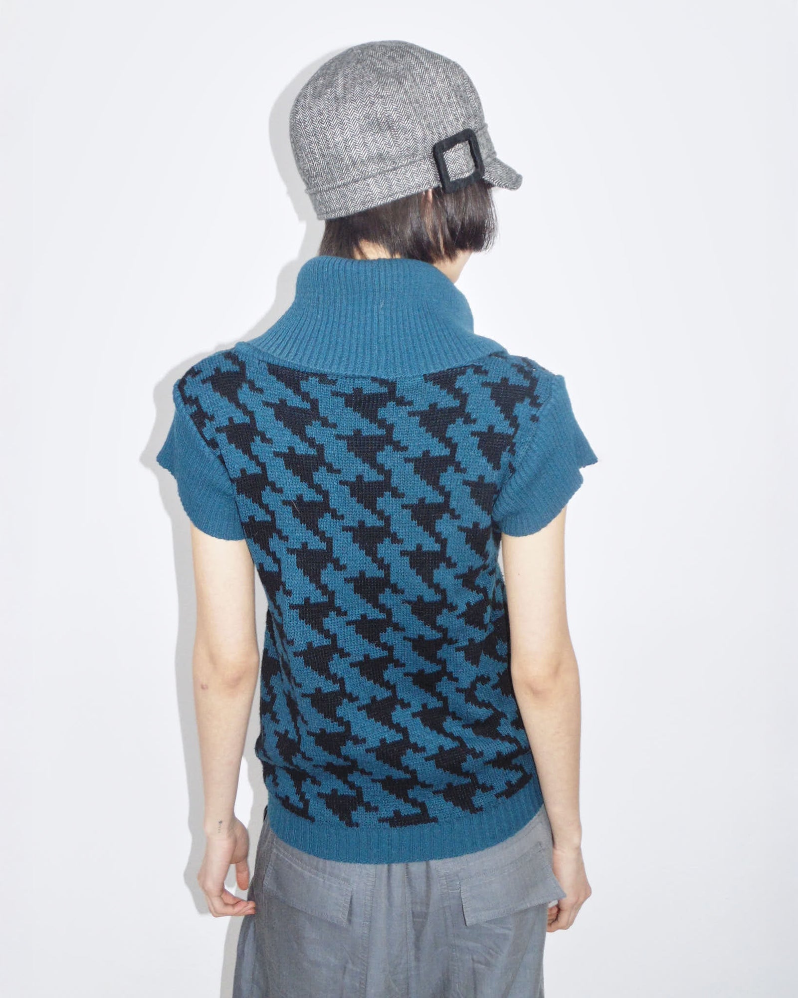pied-de-poule short sleeve turtle neck knit