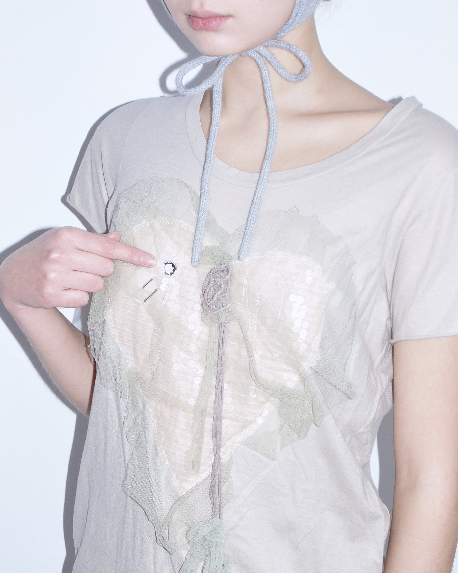 sequins heart nude t-shirt
