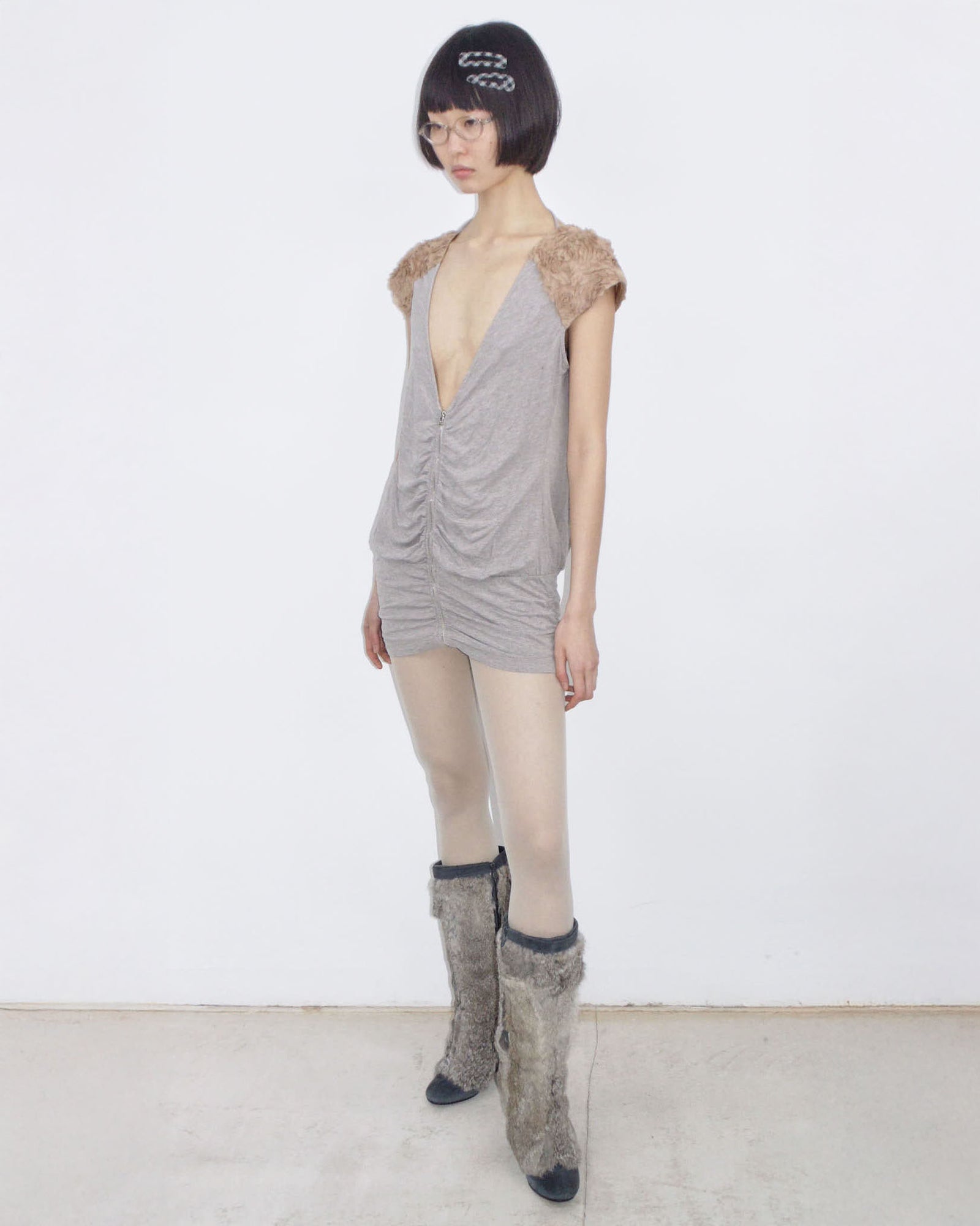 slouchy zipper mini dress with light brown flower details