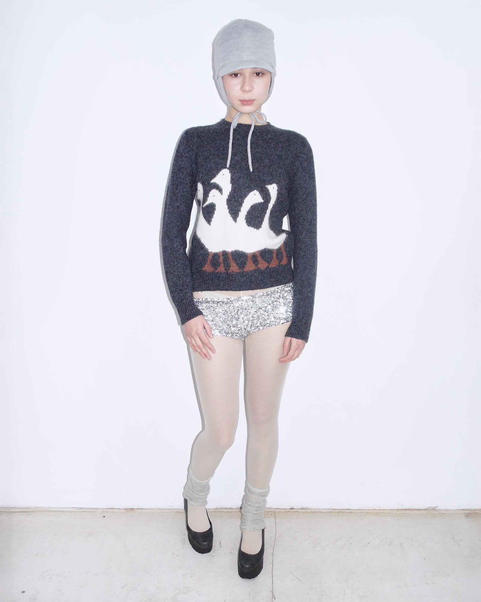 swans wool sweater