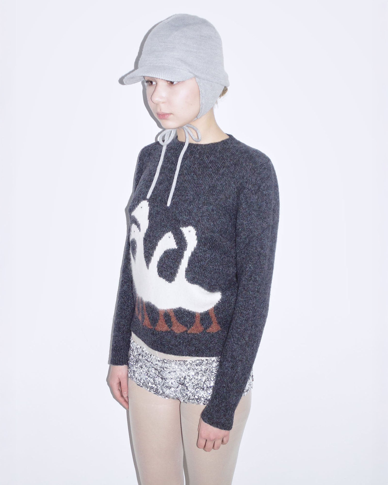 swans wool sweater