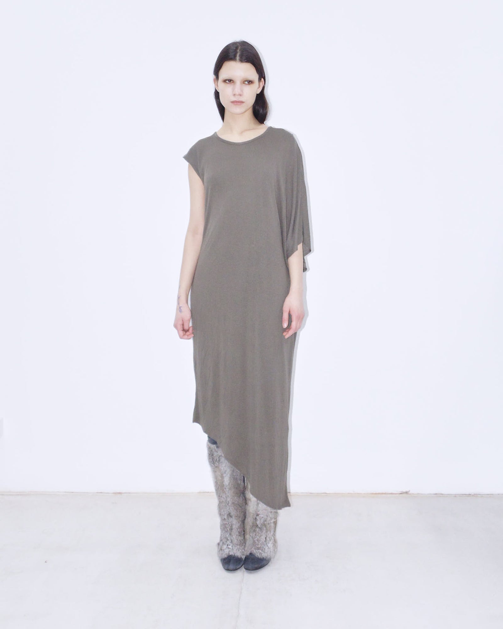 khaki dress with asymmetrical sleeves