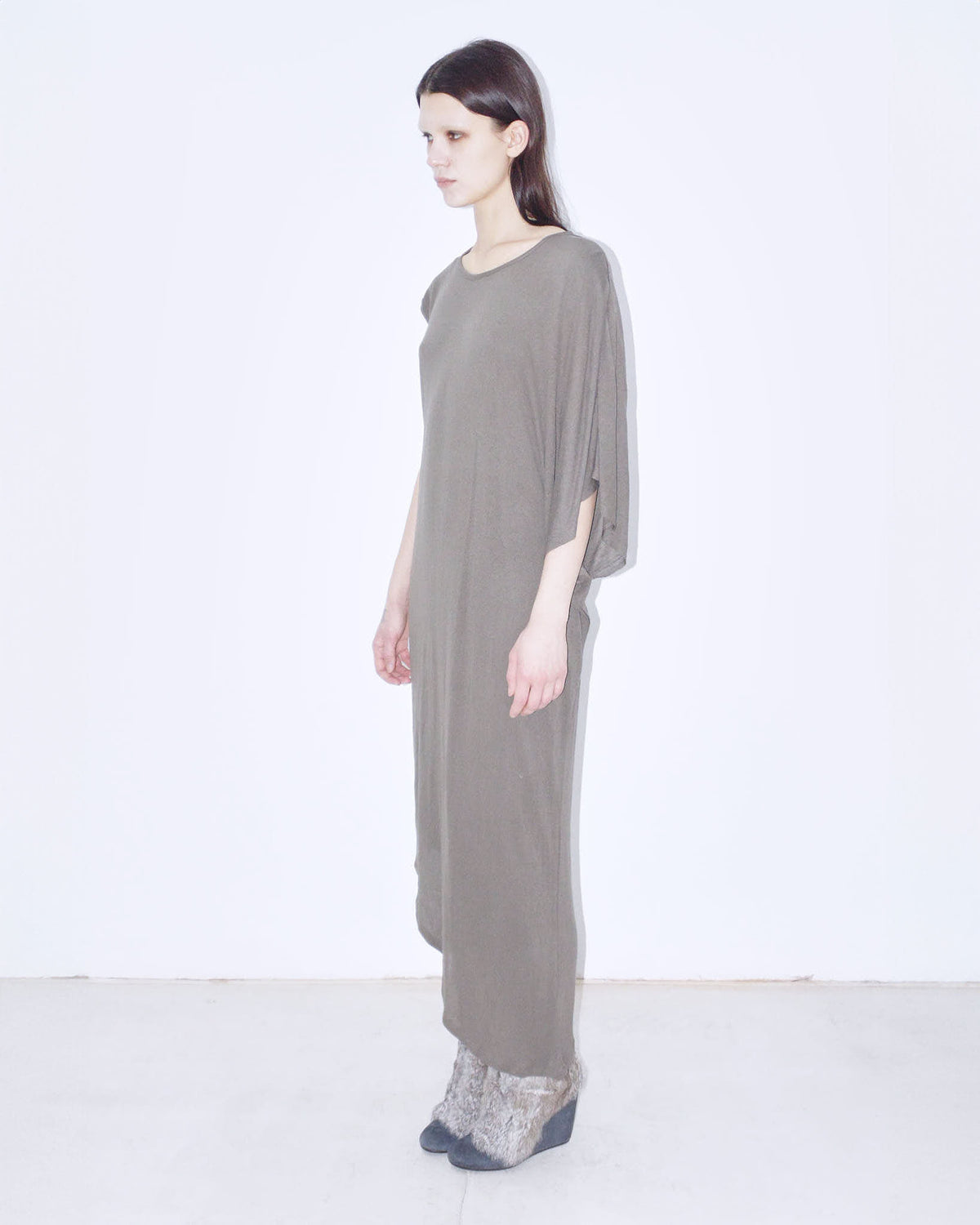 khaki dress with asymmetrical sleeves
