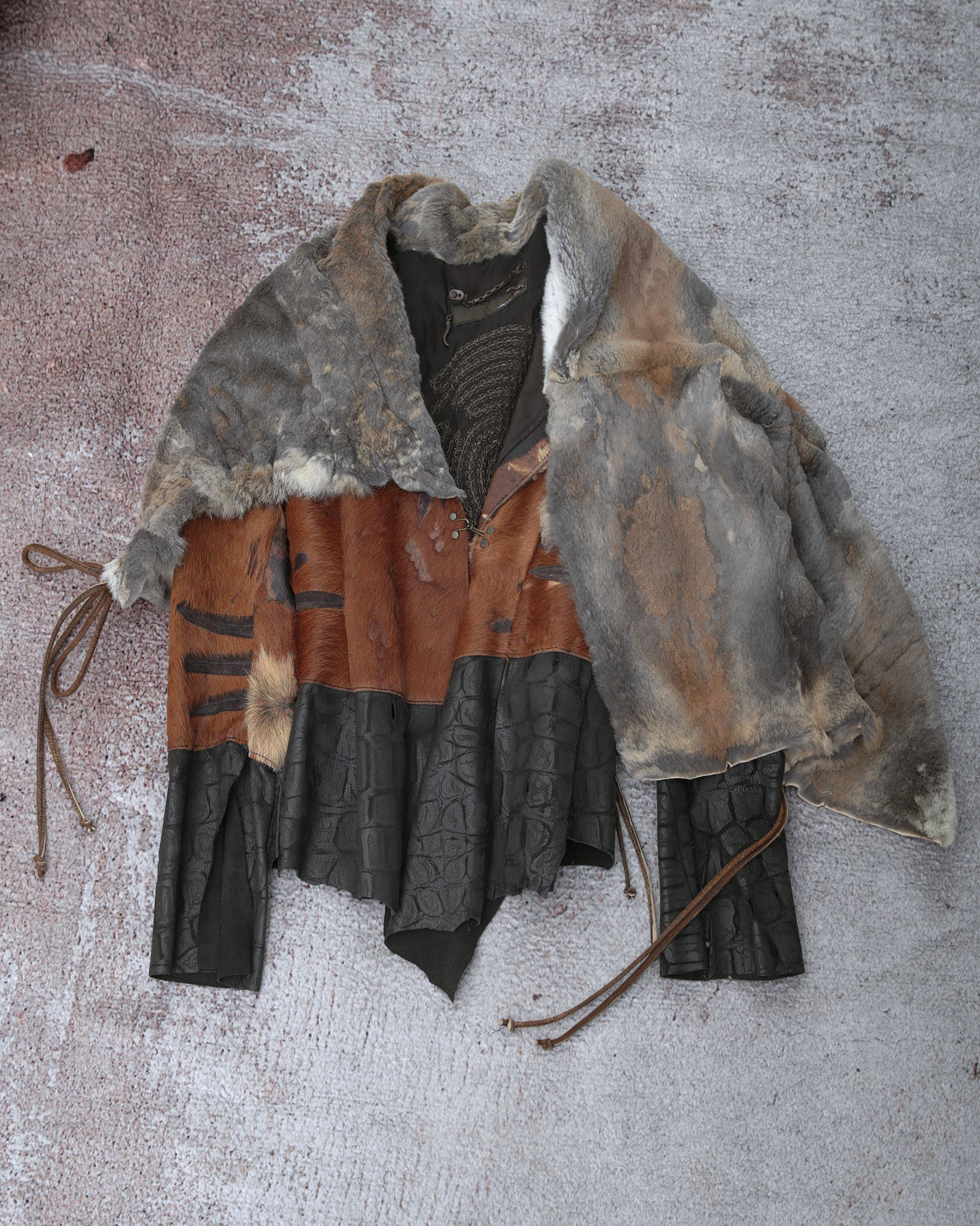 raw cut leather and fur patchwork jacket – ANEMONIA
